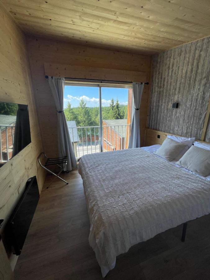 Chalet Isard Pyrenees 2000 - 300M Des Pistes Bolquere Bagian luar foto